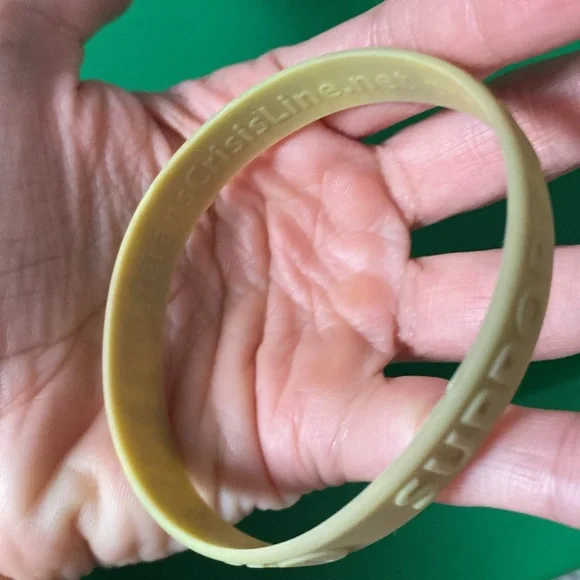 Army coyote tan “Support Our Veterans” silicone bracelet - Picture 9 of 10